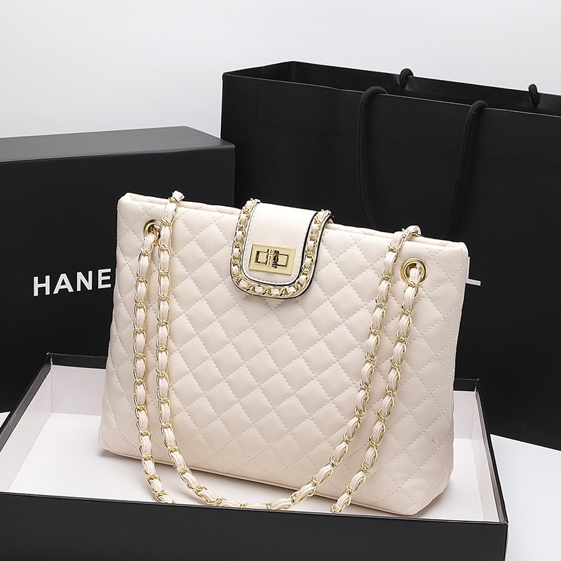 Big discount chain handbags