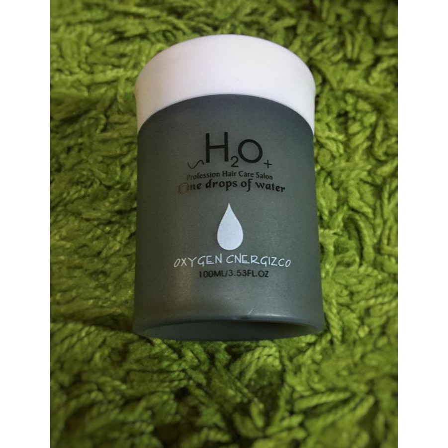 H2O Pomade Hair Styling