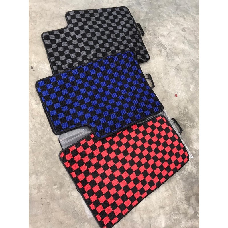 Universal checkered deals floor mats