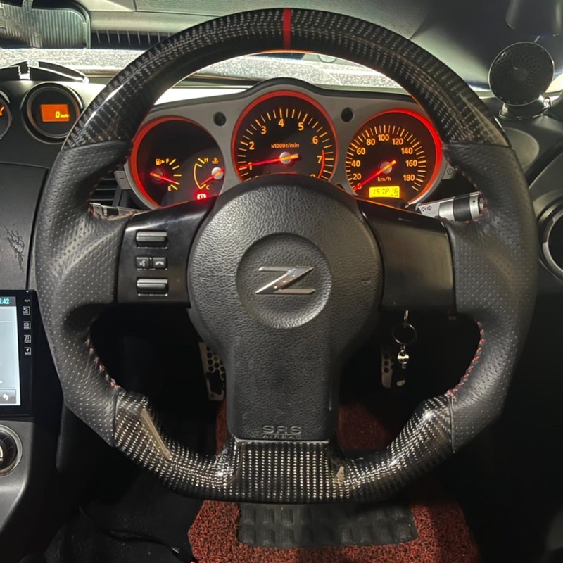 Nissan 350z deals steering wheel cover