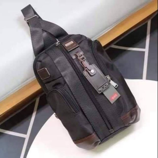 Tumi messenger hotsell bag price