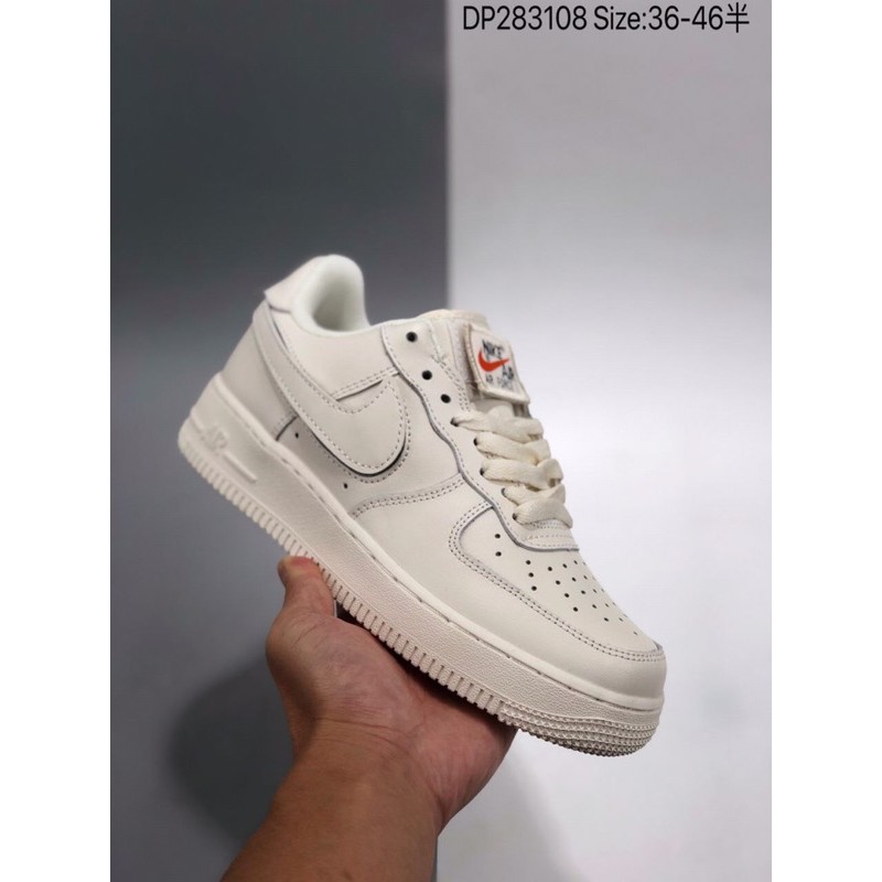 Af1 swoosh store pack sail