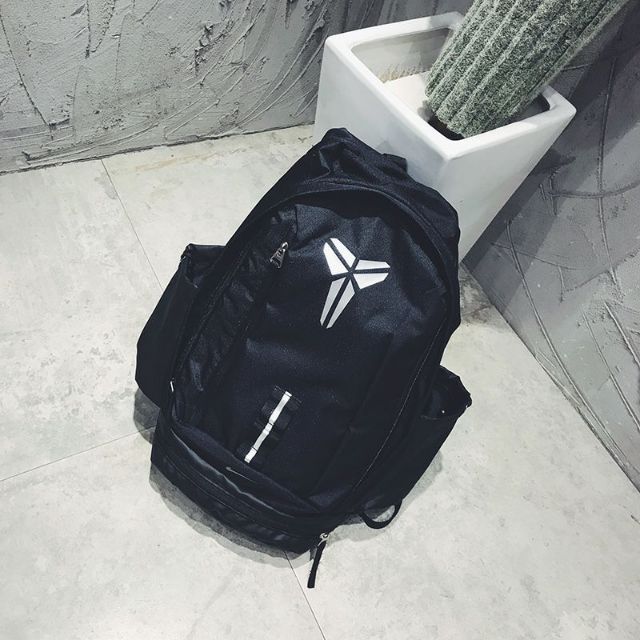 Kobe mamba xi on sale backpack