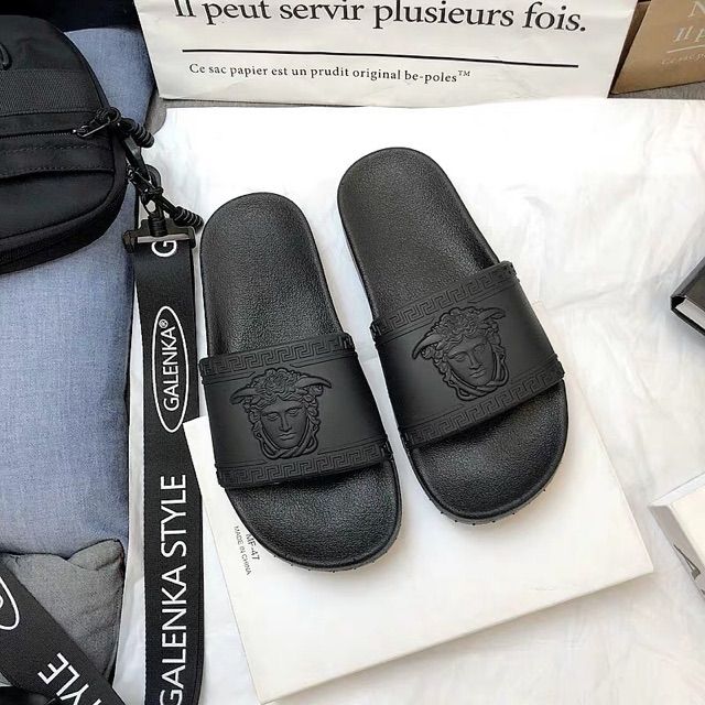 Versace best sale slippers copy