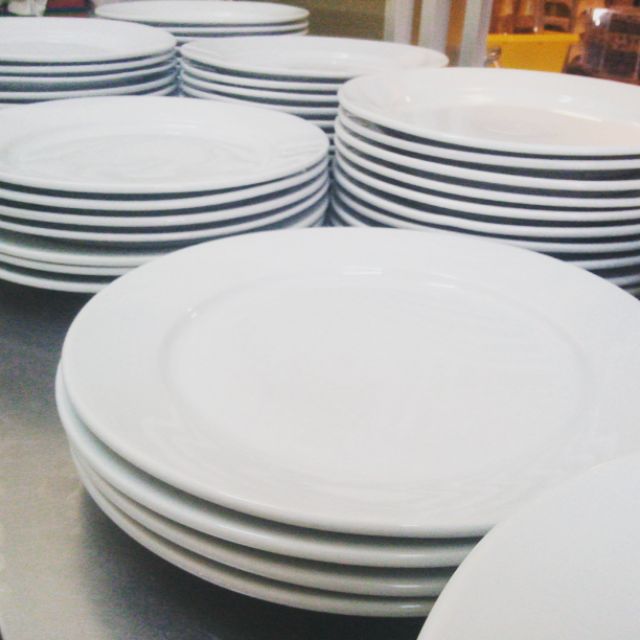 Used on sale dinner plates