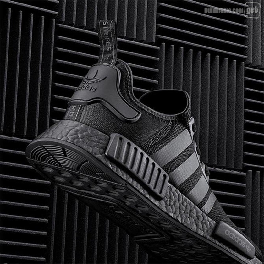 Adidas nmd r1 triple black outlet s31508