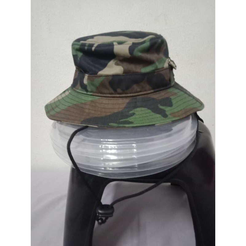 New era store adventure bucket hat