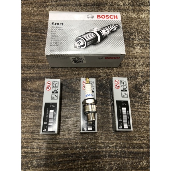 Bosch Spark Plug W7AC For Robin EY20 Honda G200 Engine 100