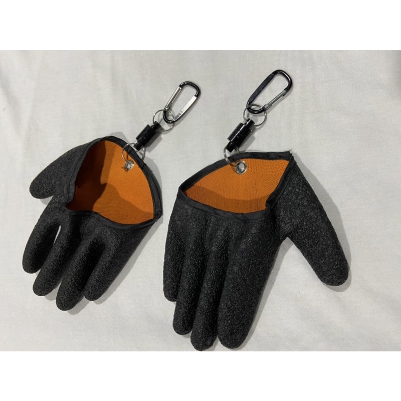 AntiSkid Fish Glove with Magnet Hook Clamp