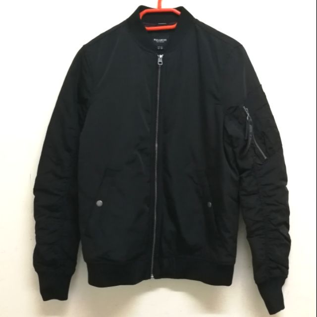 Pull Bear black bomber jacket Shopee Malaysia