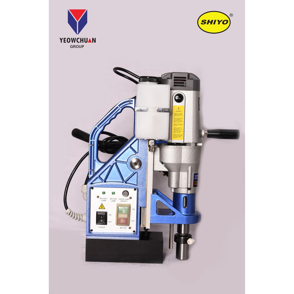 Portable magnetic deals drilling machine