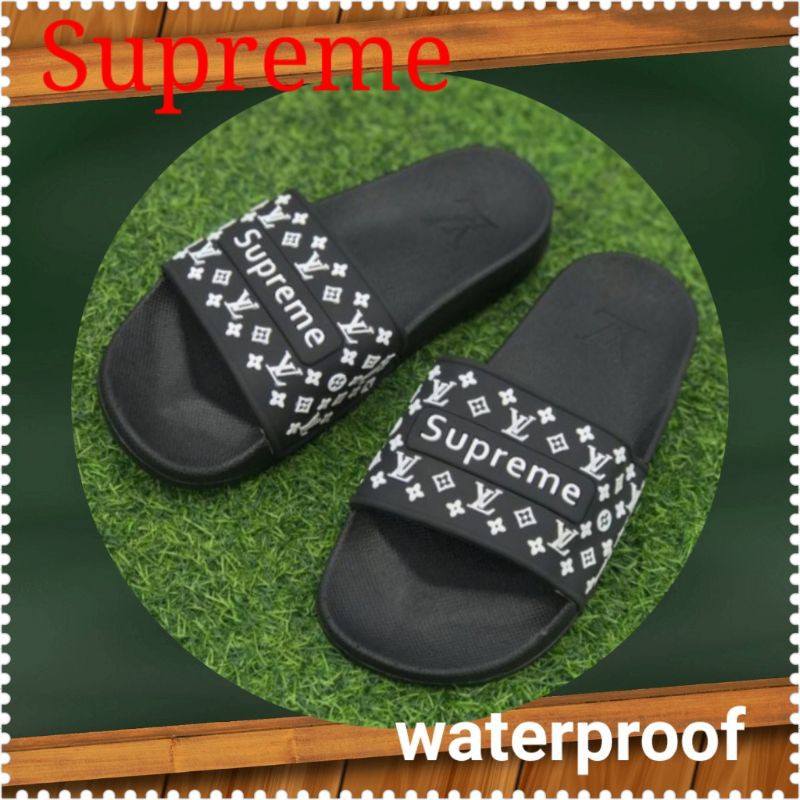 Supreme and clearance louis vuitton slides