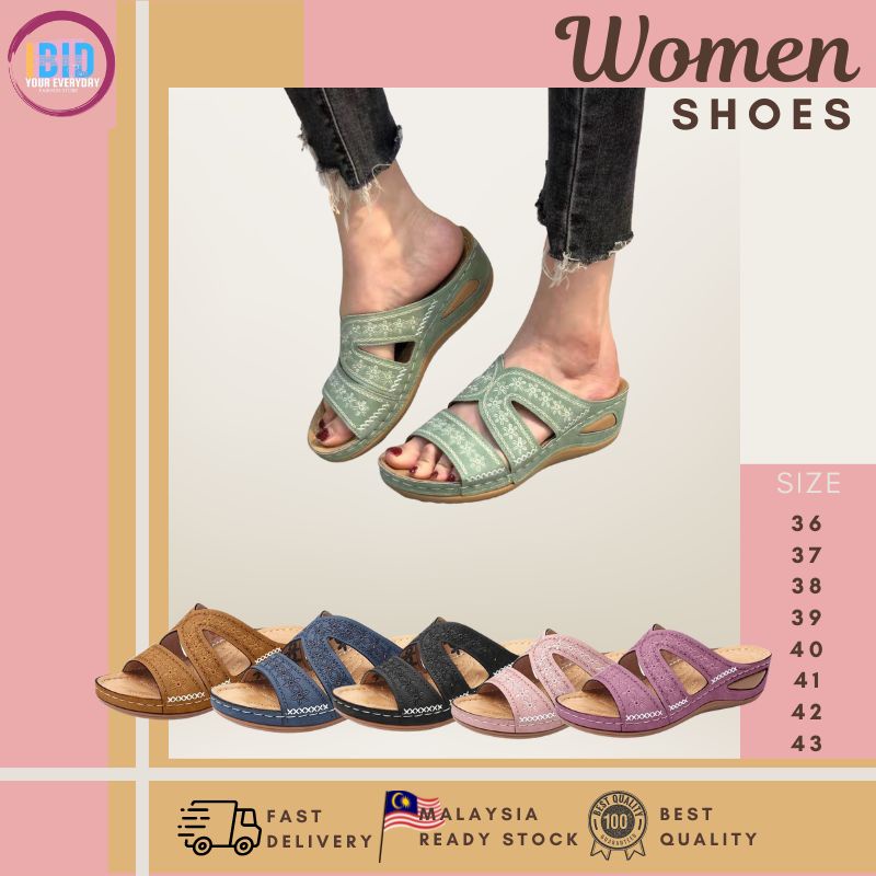 Large size hot sale ladies sandals