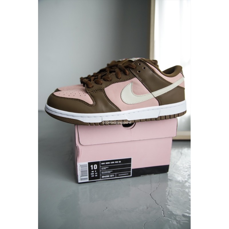 Dunk low pro sb hotsell stussy cherry