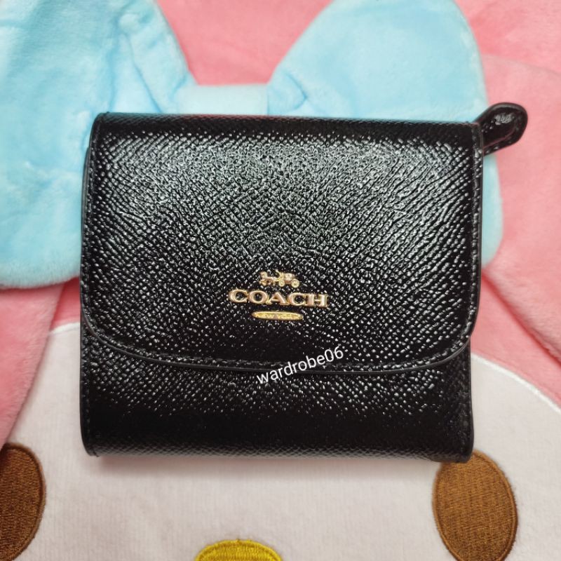 Coach wallet sales crossgrain leather