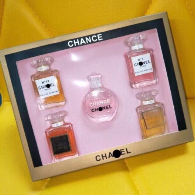 Gift Set of perfume miniatures Chanel Chance (Chanel Chance) 5 in1