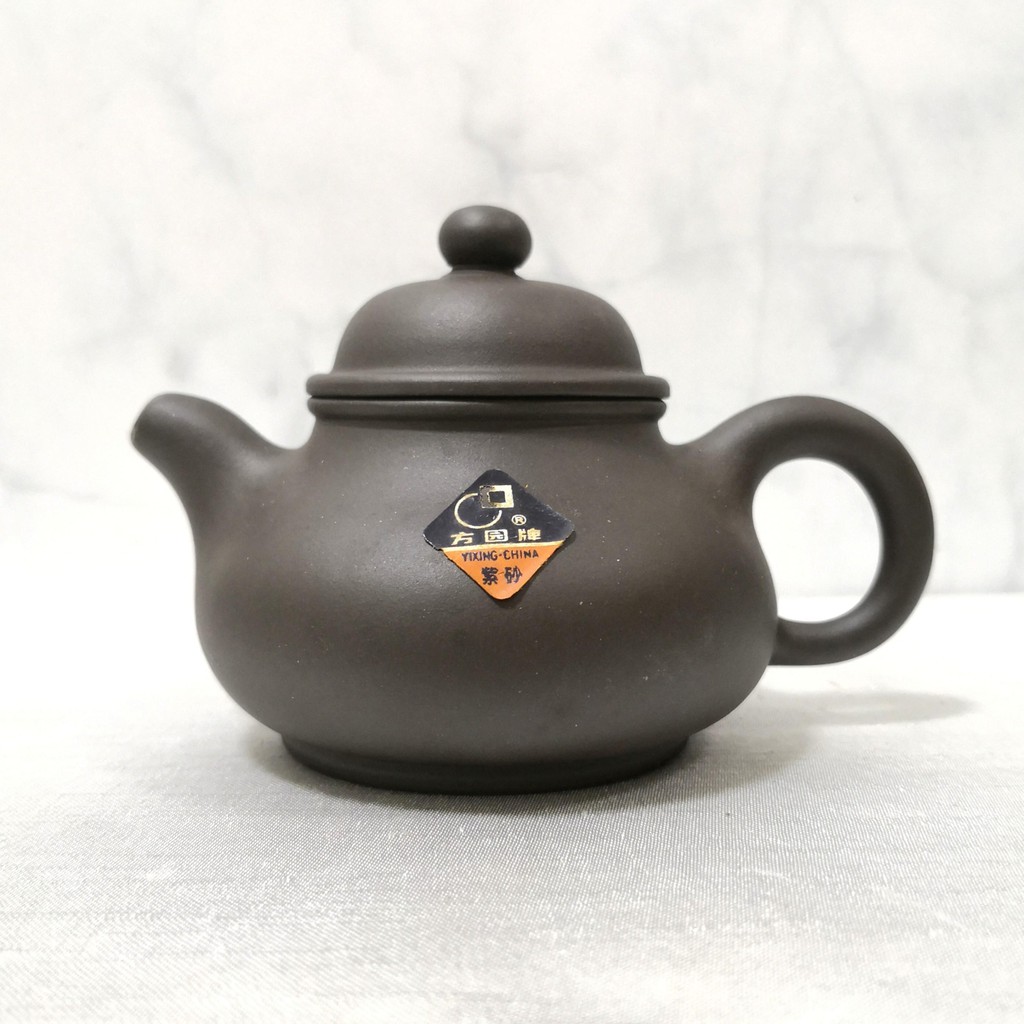 80s Chinese Zi Sha Purple Clay teapot 80年代宜兴一厂方圆牌