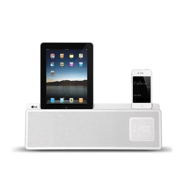 Iphone 4 hot sale speaker dock