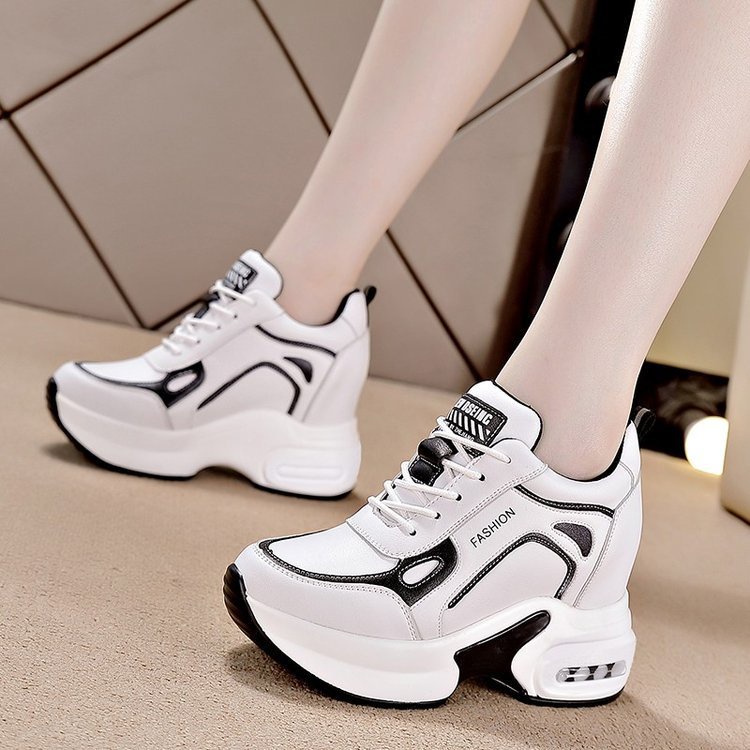 Thick soled 2025 women's shoes