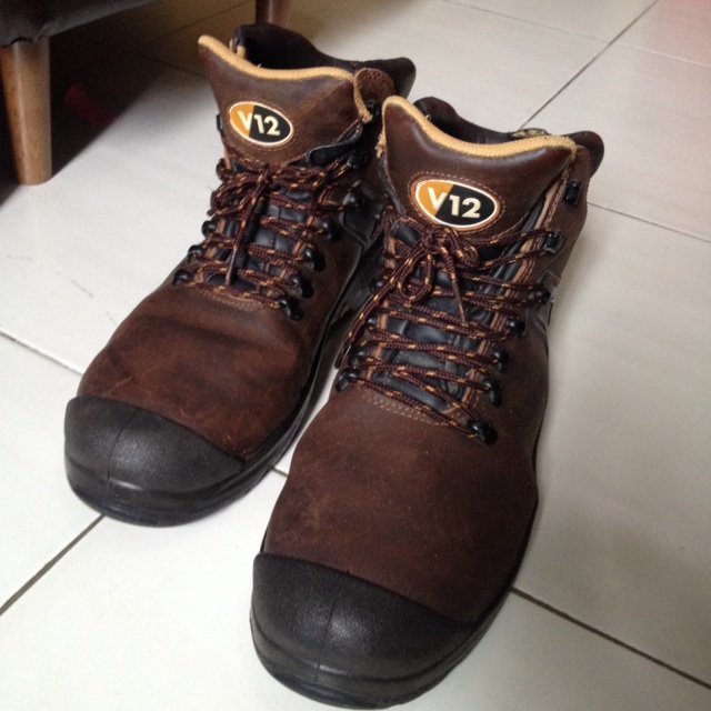 Safety shoes V12 Shopee Malaysia