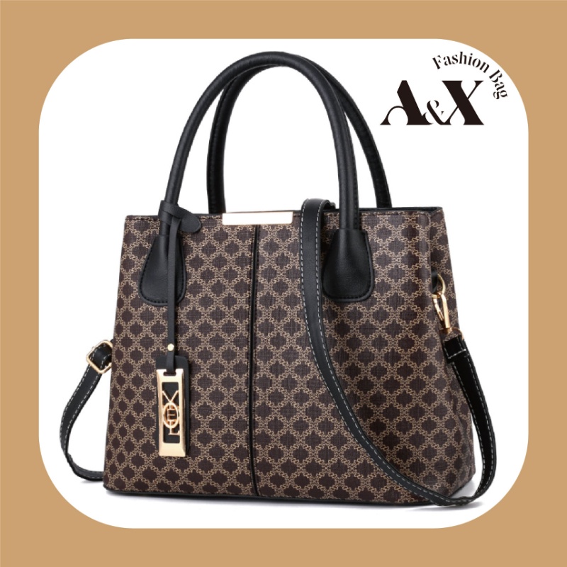 Elegant beg tangan For Stylish And Trendy Looks 