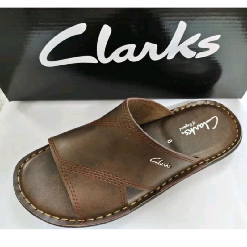 Clarks deals sale slippers