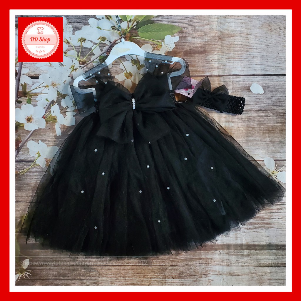 Black gown for outlet baby girl