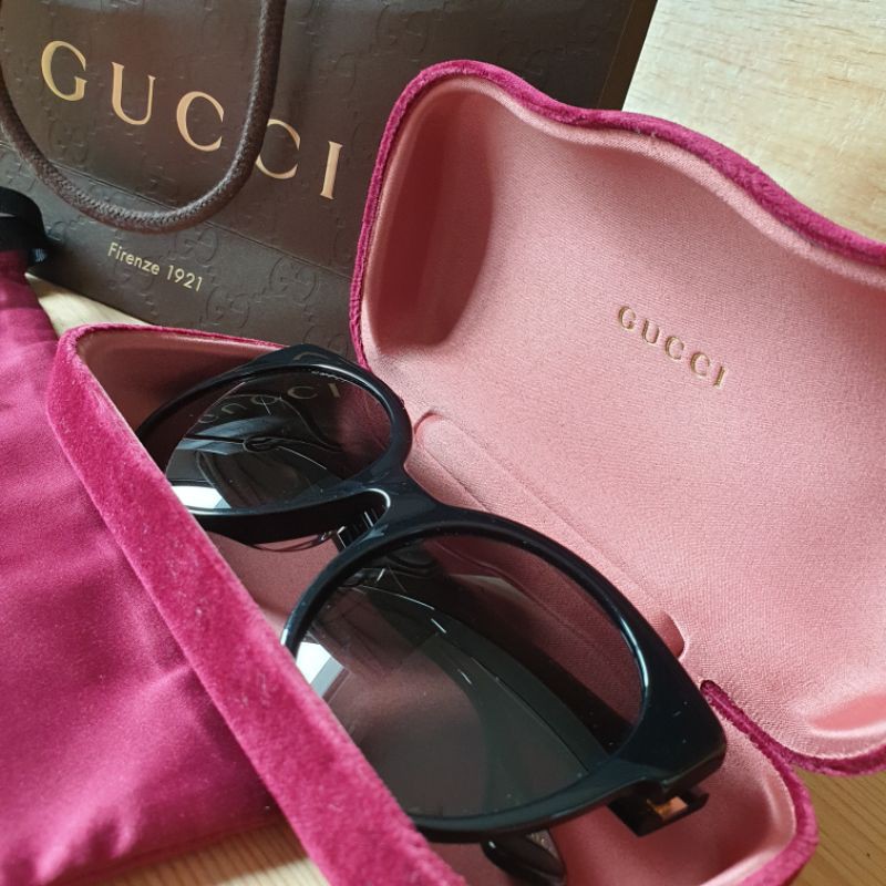 Genuine gucci hot sale sunglasses