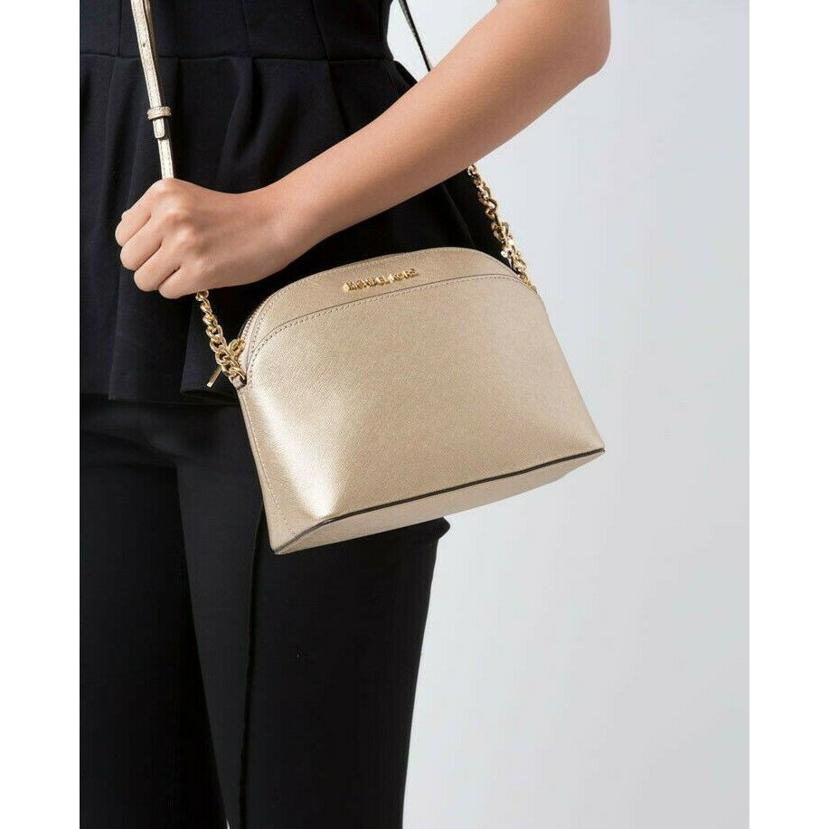 Michael kors best sale emmy medium crossbody