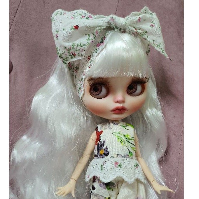 Do blythe clothes online fit barbie