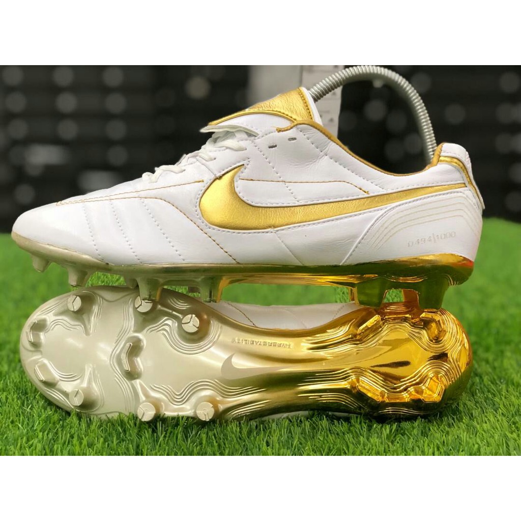 Nike tiempo outlet hyperstability