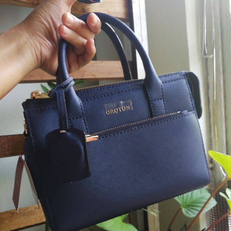 Oroton discount beige bag