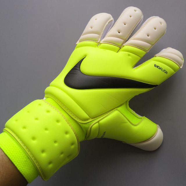 Nike on sale fingersave gloves