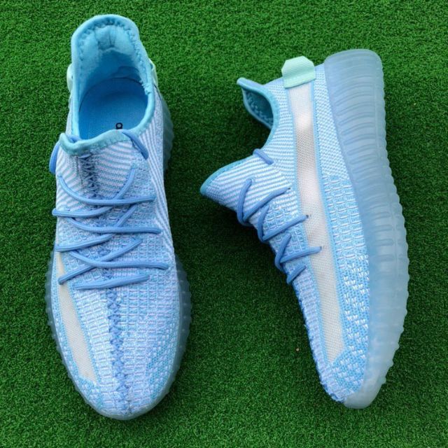 Adidas yeezy 350 v2 cloud blue Shopee Malaysia