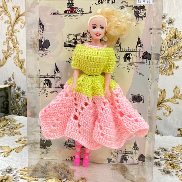 Vintage handmade barbie discount clothes