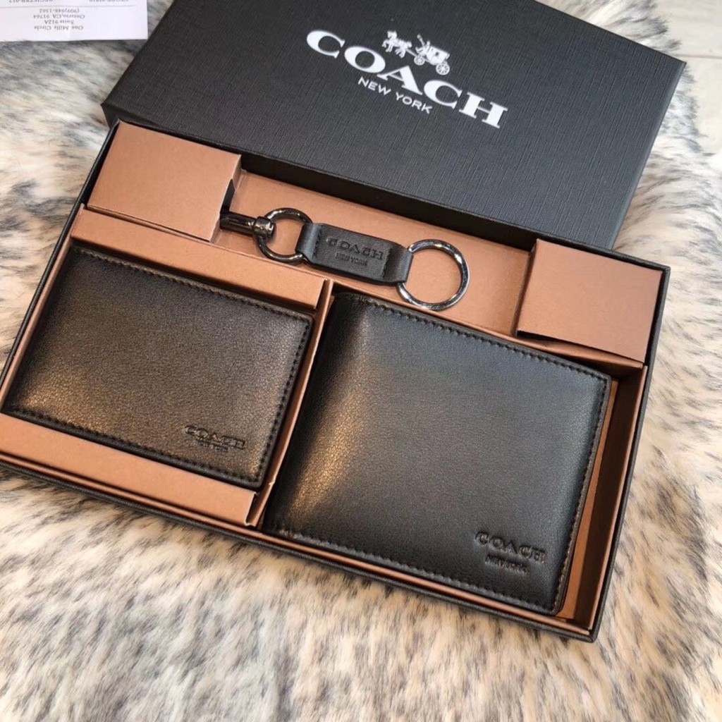 Coach wallet best sale gift box