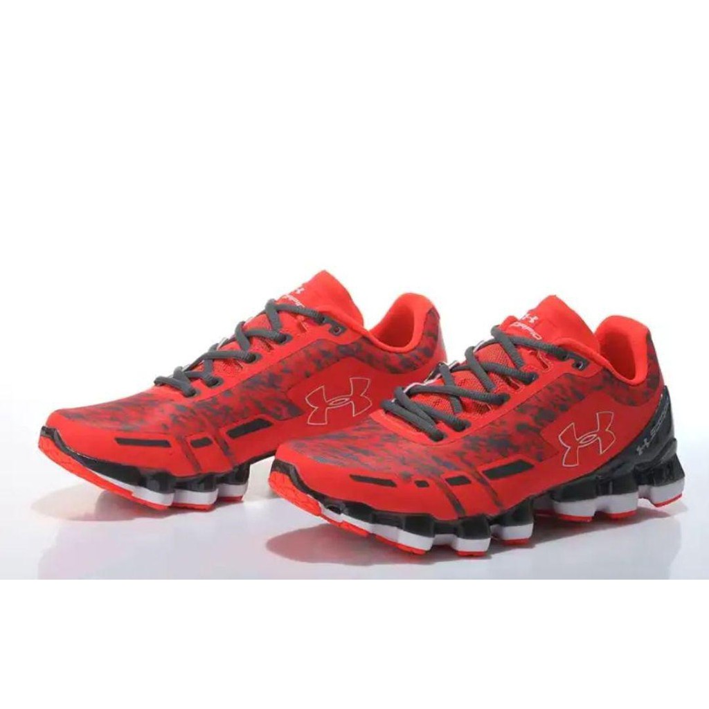 Under armour scorpio outlet size 13