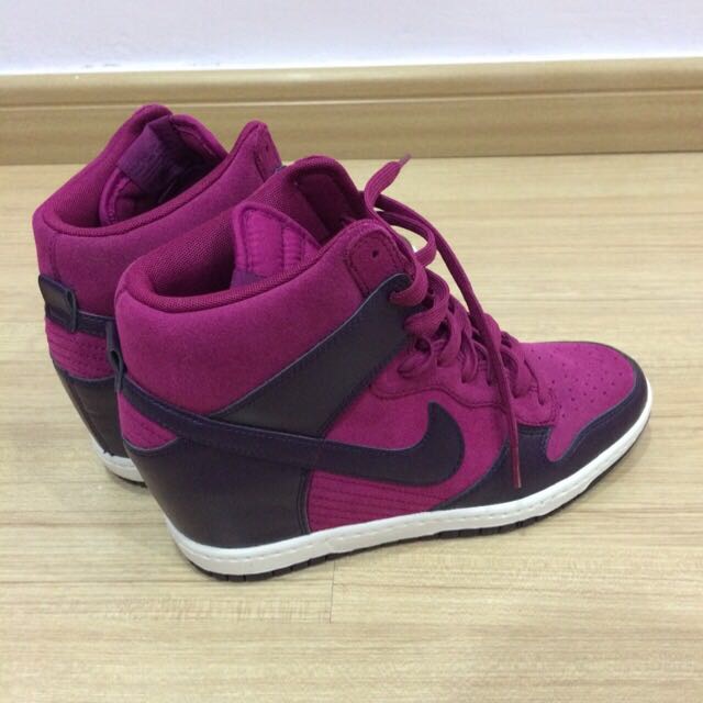 Wedges sneakers store nike