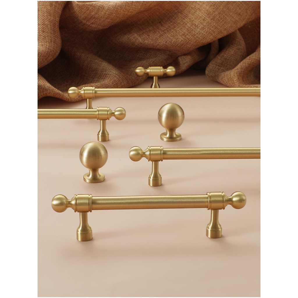 Goo-Ki Antique Brass Zinc Alloy Cabinet Knobs - Single Hole Center
