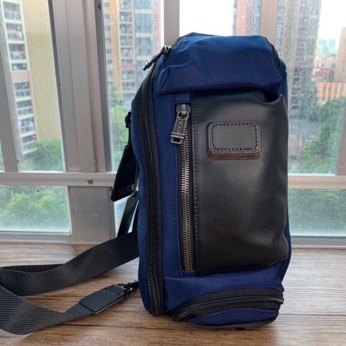 Tumi bag olx hotsell