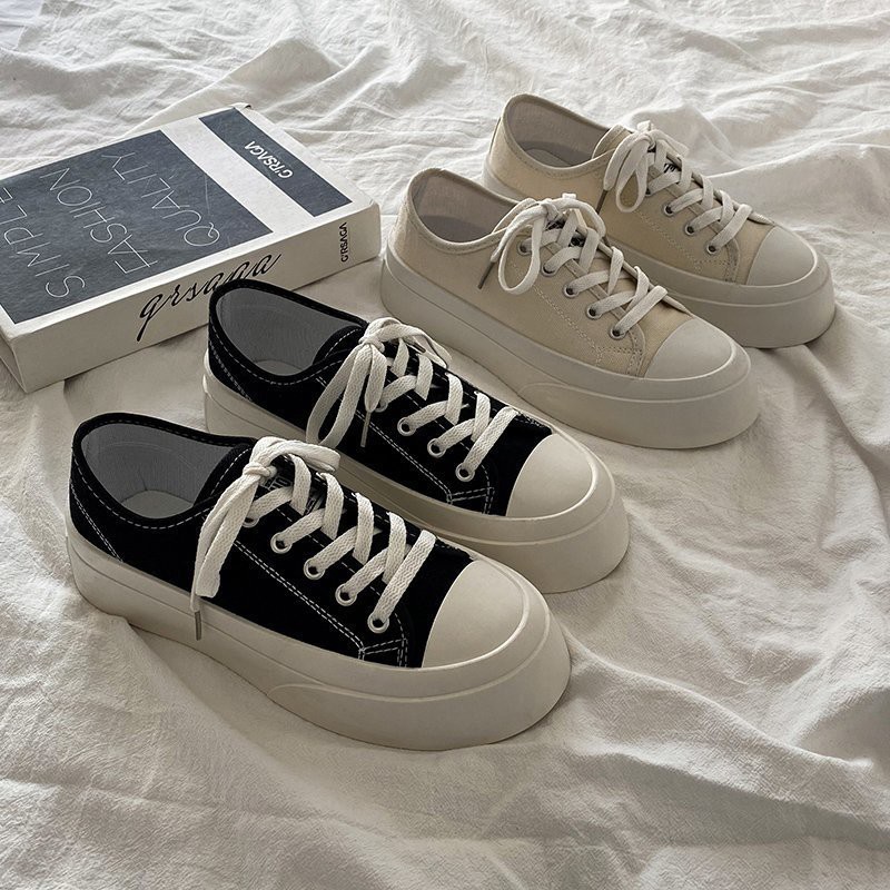 Classic hot sale canvas shoes