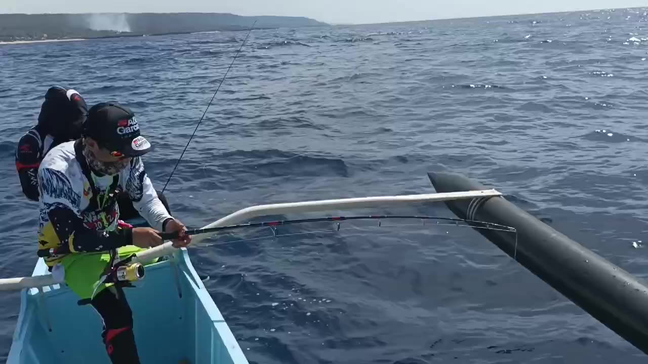 Telescopic Rod 1.8~3.6m Fiber Spinning Fishing Rod Max Drag 15kg Sea Poles