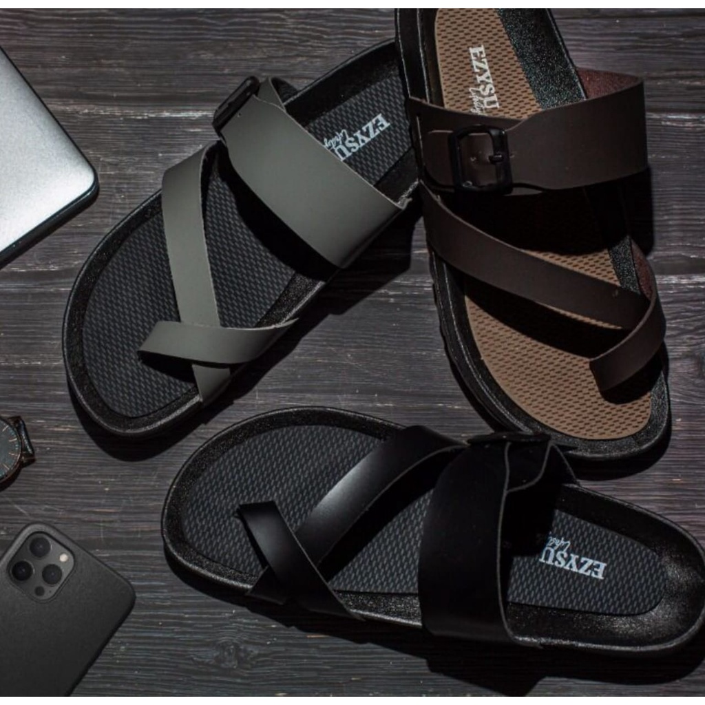 EZYSU Lifestyle Men Casual Sandals Kasut Lelaki Kasut Slipper 1