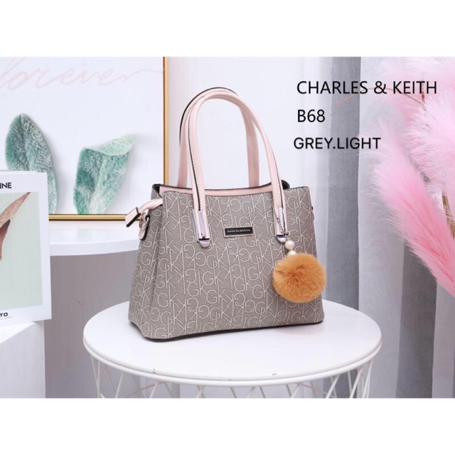 beg tangan charles and keith