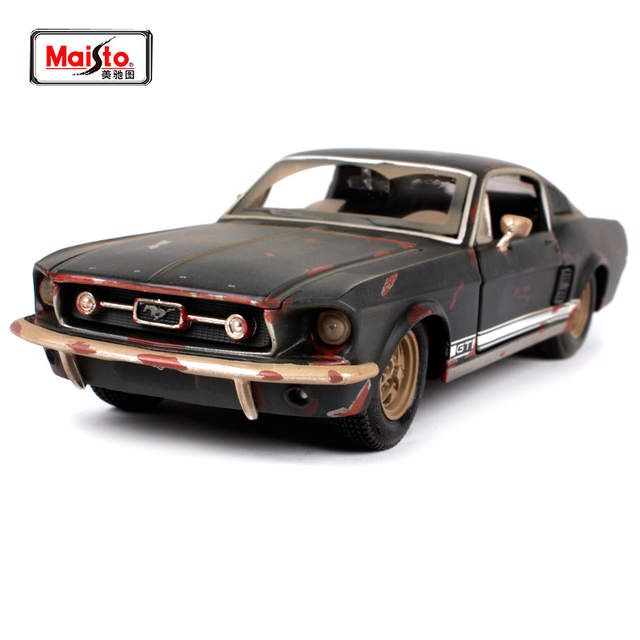 1967 Ford Mustang GT Diecast Car