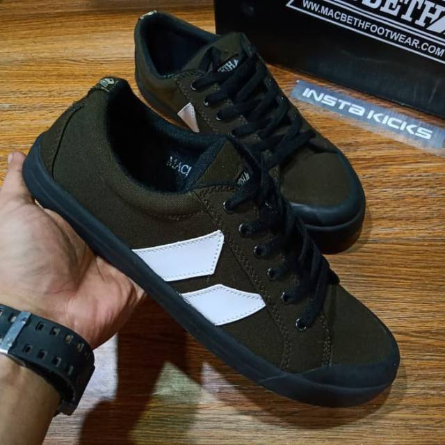 Macbeth store shoes vegan