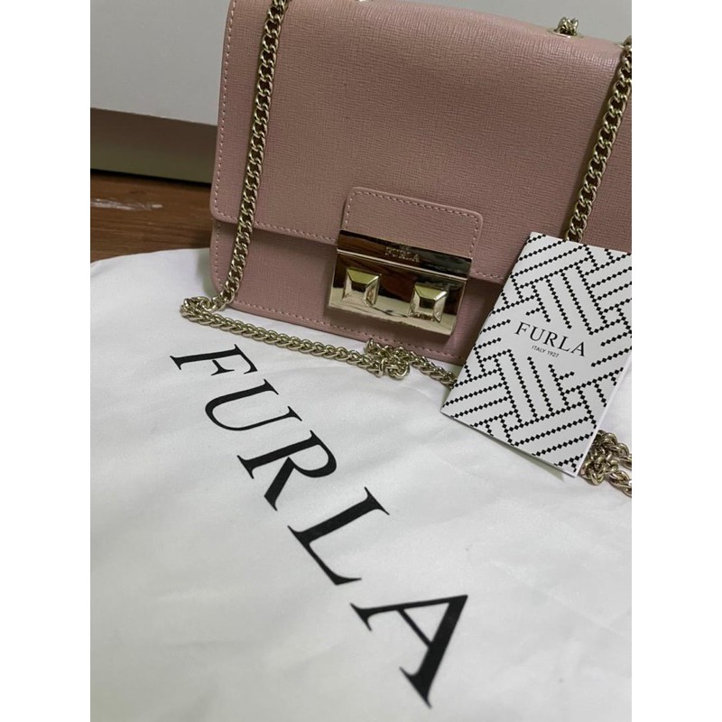 Furla hot sale bella crossbody