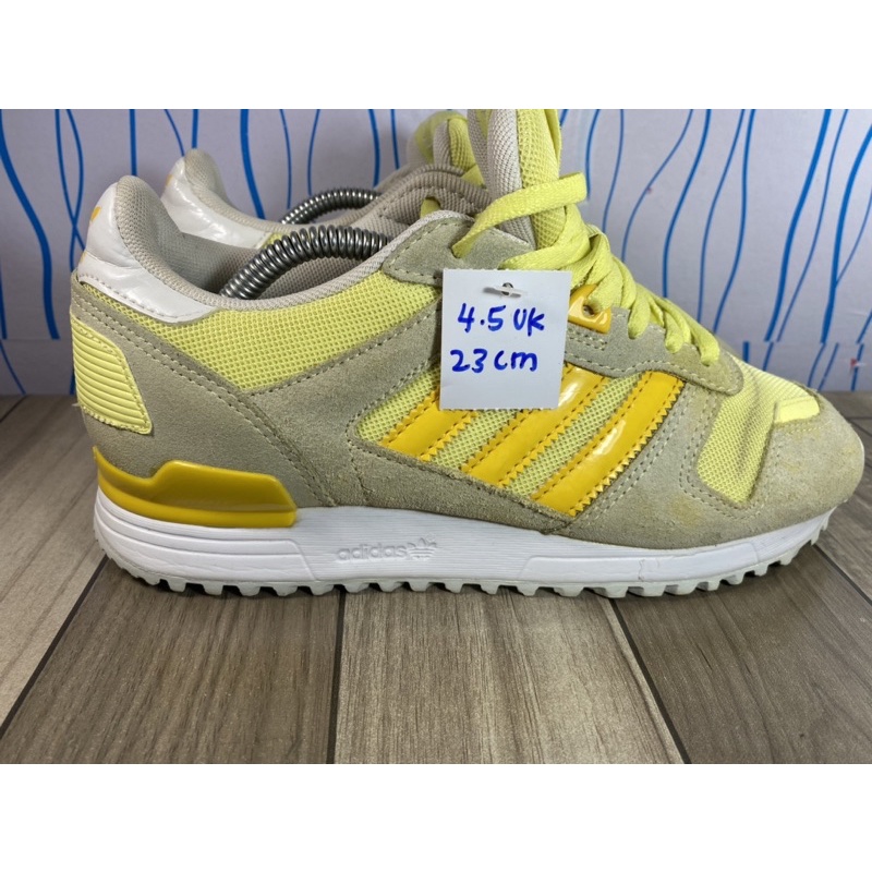 Adidas zx outlet 700 price malaysia