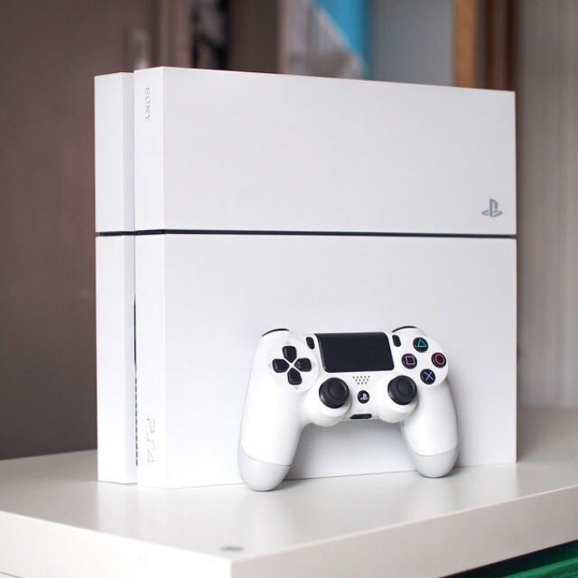 Pre-owned PS4 Fat Console, 2 Tb