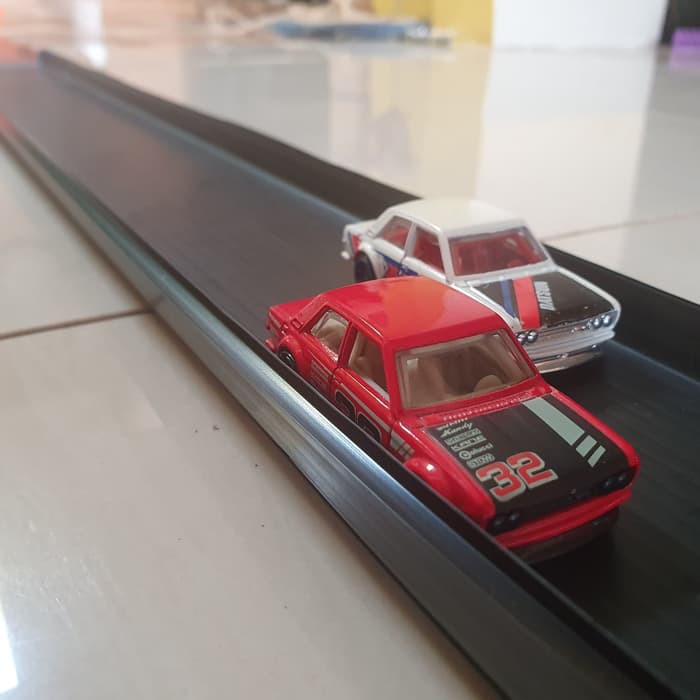 Fat track 2025 for hot wheels